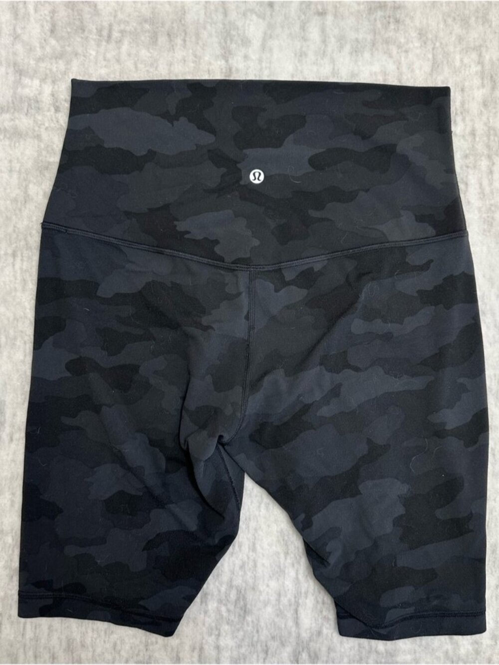 Lululemon Align Super High Rise 10" Shorts